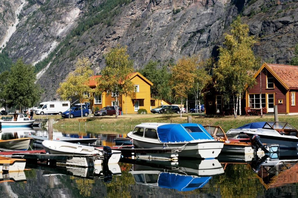 Laerdal Ferie- Og Fritidspark Lærdalsøyri Bagian luar foto