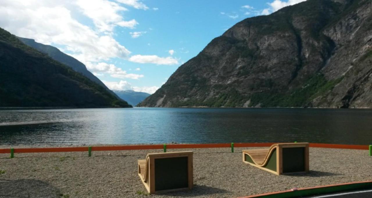 Laerdal Ferie- Og Fritidspark Lærdalsøyri Bagian luar foto